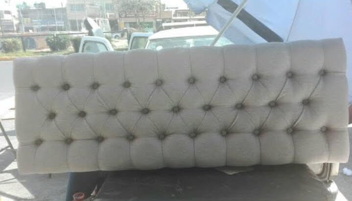 Asiento de vinil negro